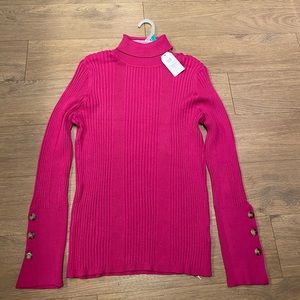 Gorgeous Fuscia Tuttle Neck Sweater!🎊🛍